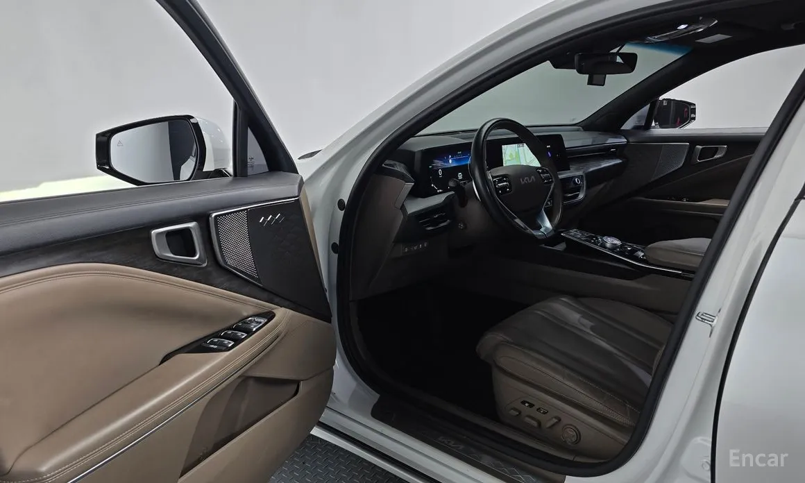 Фото 10 - Kia K8