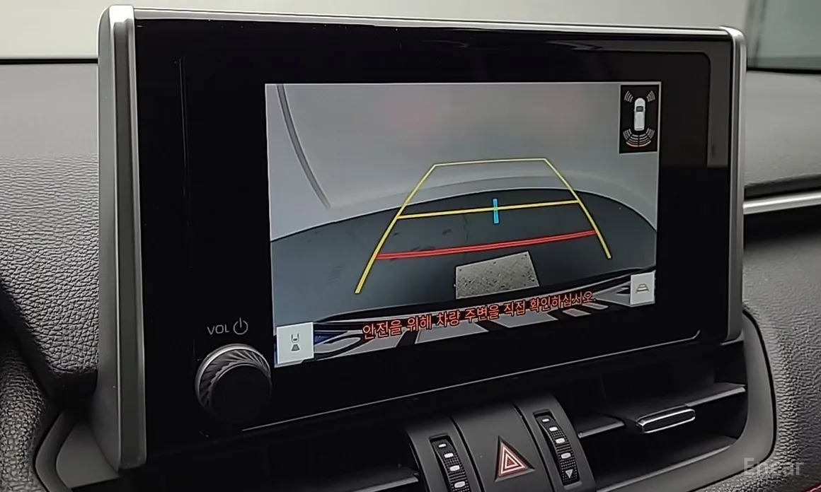 Фото 13 - Toyota RAV4