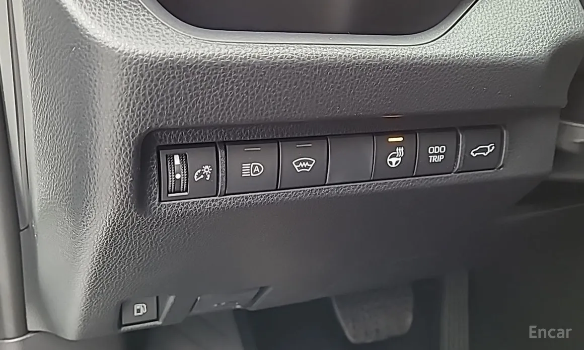 Фото 15 - Toyota RAV4