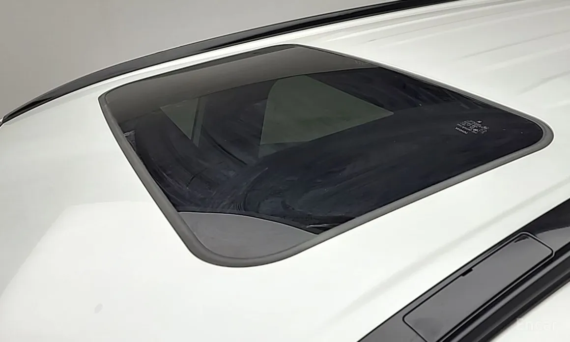 Фото 17 - Toyota RAV4