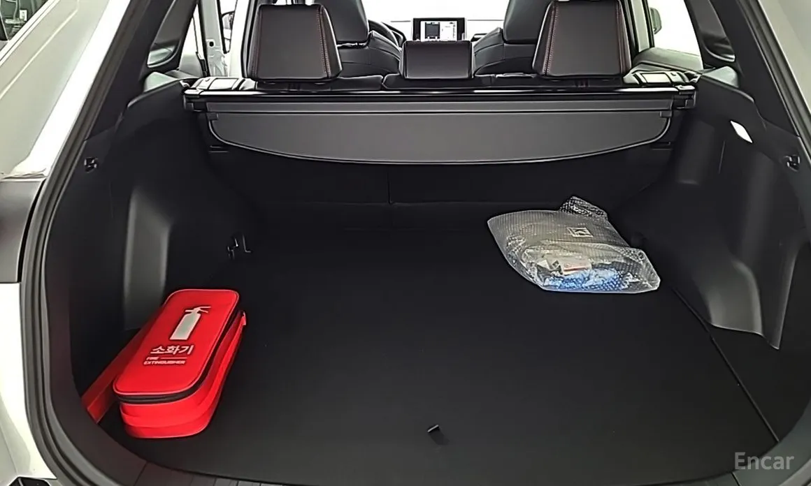 Фото 18 - Toyota RAV4