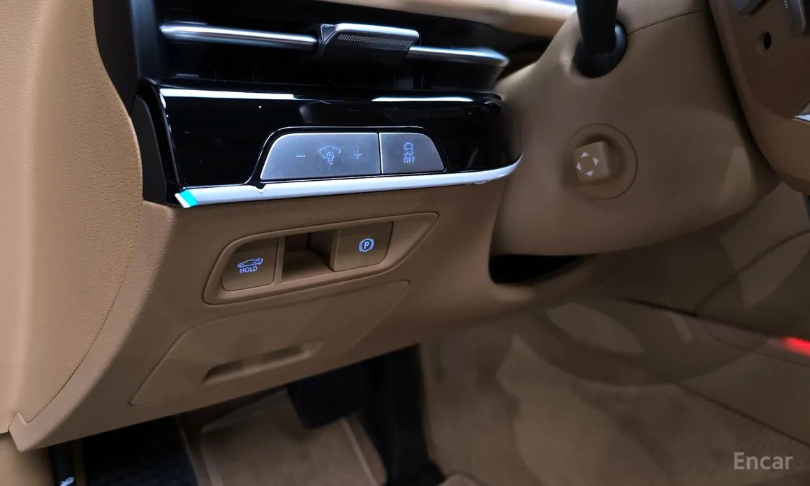 Фото 18 - Genesis G80