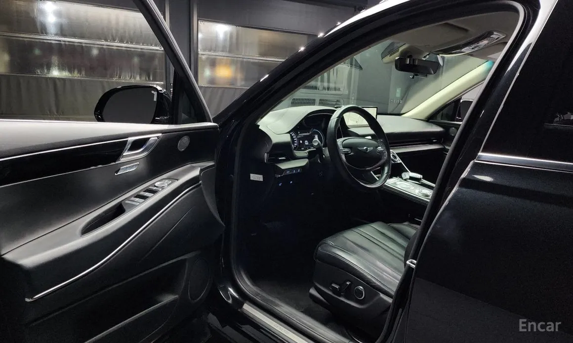 Фото 10 - Genesis GV80