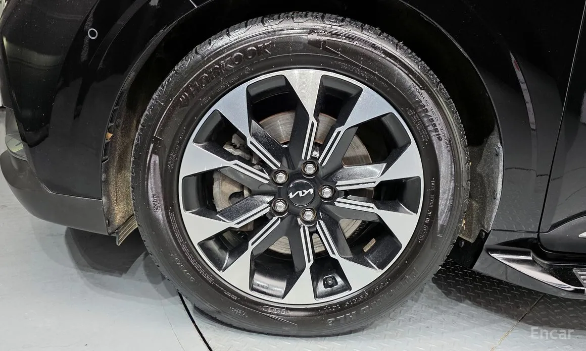 Фото 5 - Kia Carnival