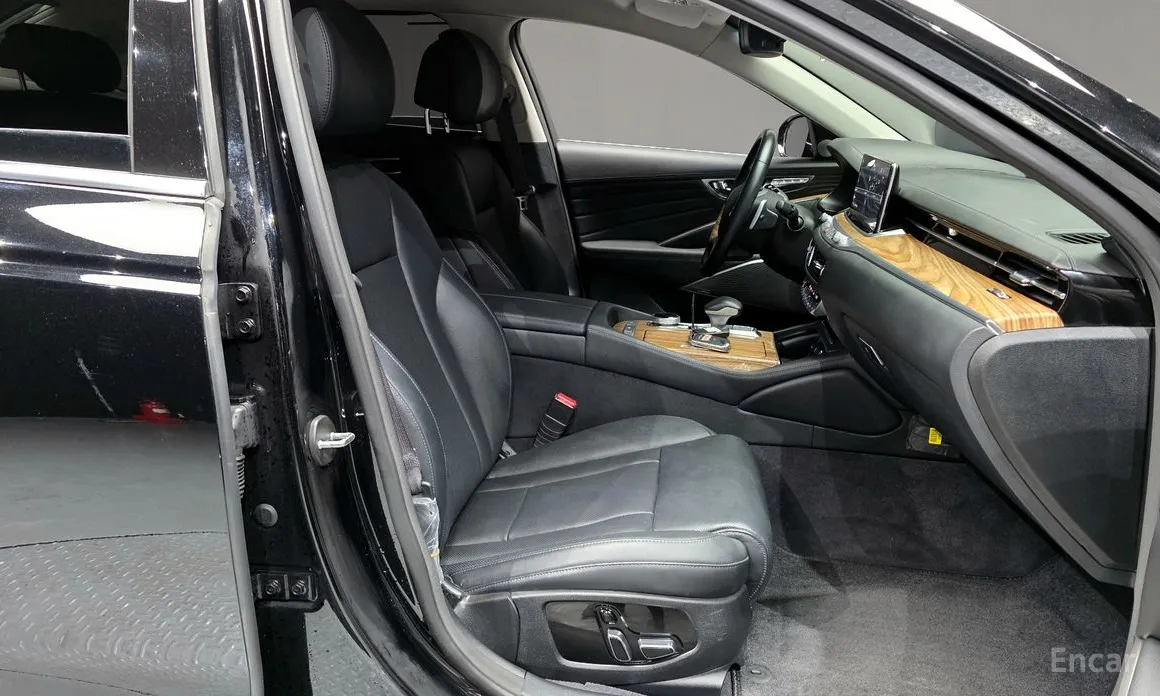 Фото 11 - Kia K9