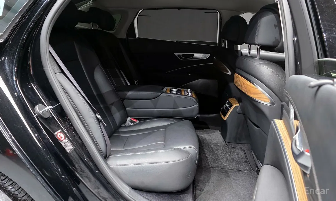 Фото 12 - Kia K9