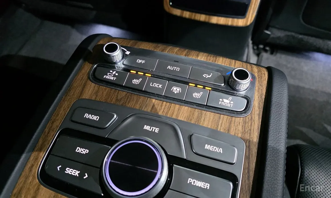 Фото 19 - Kia K9