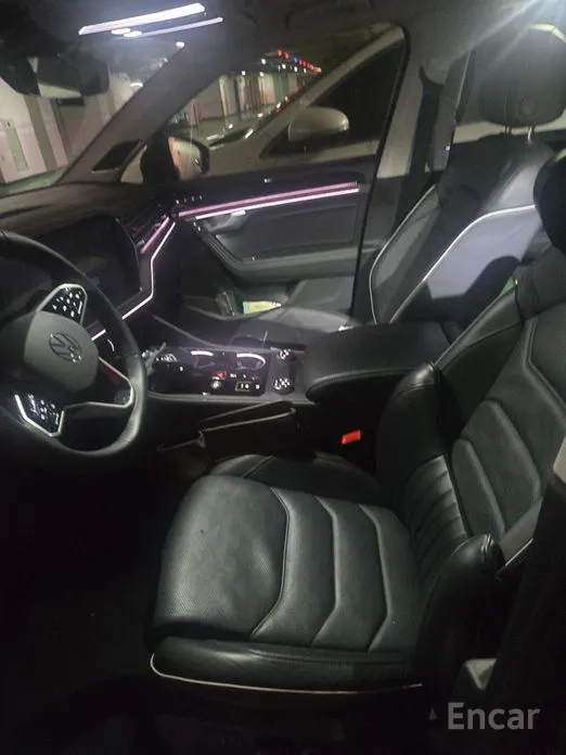 Фото 8 - Volkswagen Touareg