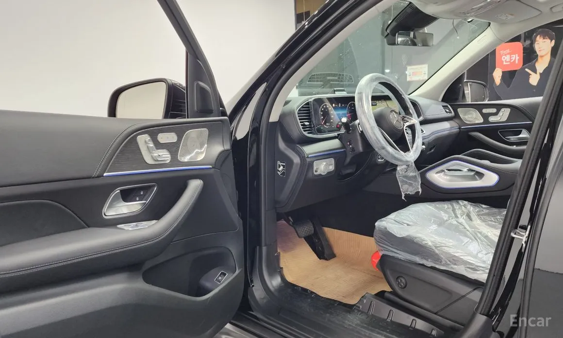 Фото 10 - Mercedes-Benz GLE-Class