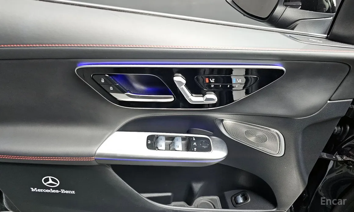 Фото 18 - Mercedes-Benz GLC-Class