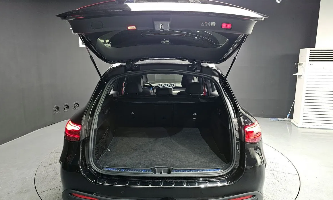 Фото 20 - Mercedes-Benz GLC-Class