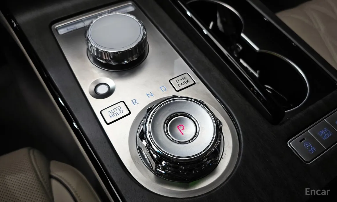 Фото 9 - Genesis G80