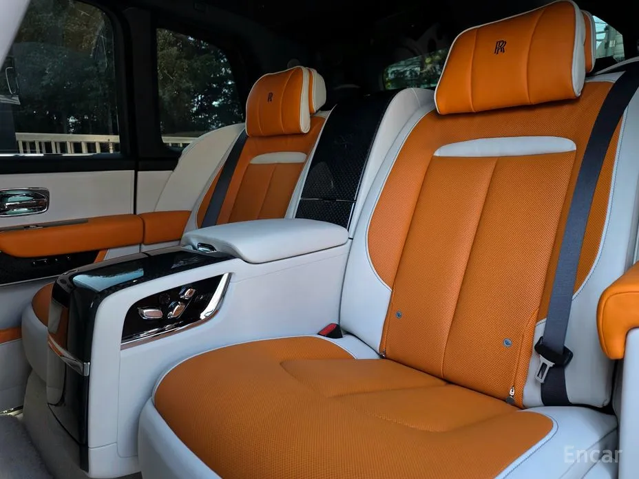 Фото 13 - Rolls-Royce Cullinan