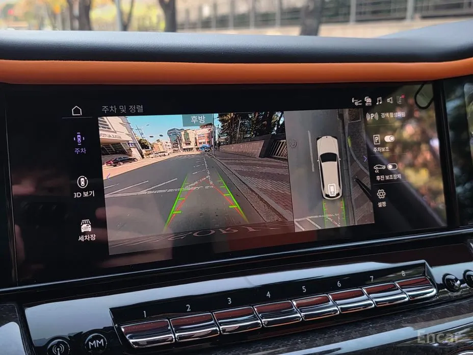 Фото 15 - Rolls-Royce Cullinan