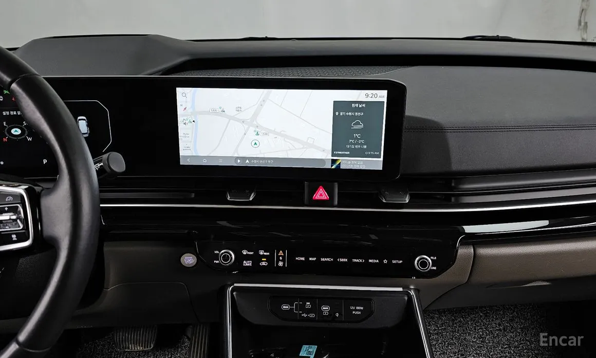 Фото 14 - Kia Carnival