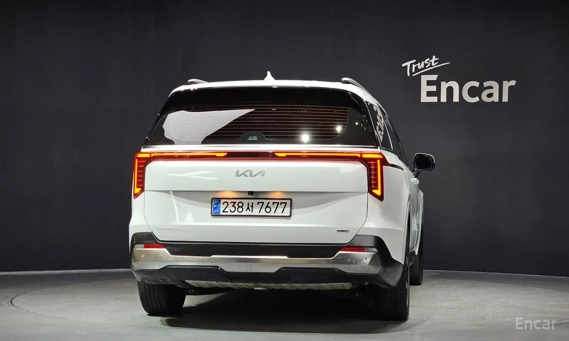 Фото 4 - Kia Carnival