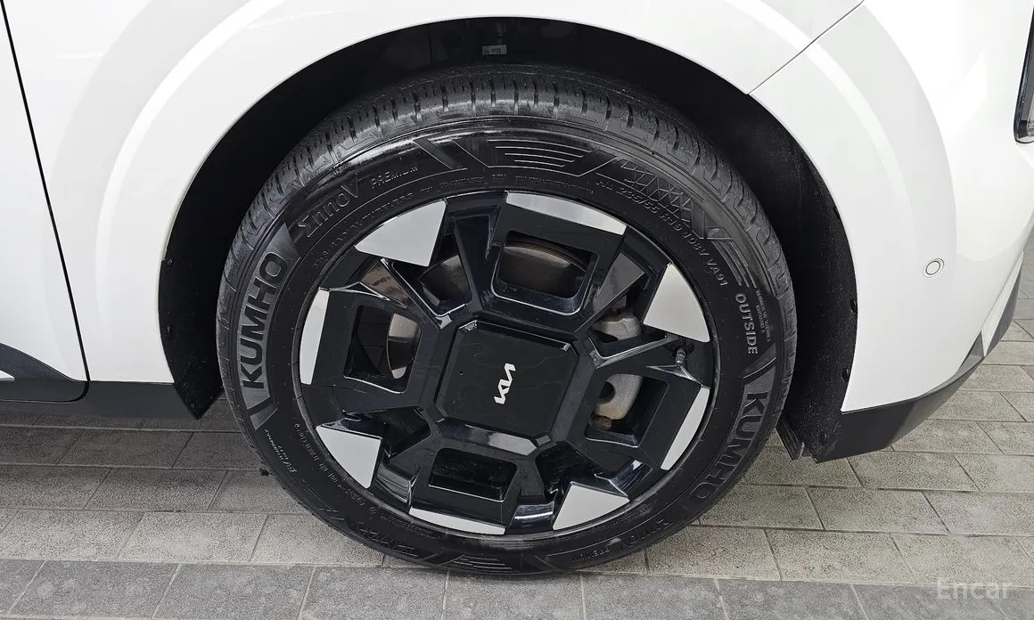 Фото 5 - Kia Carnival