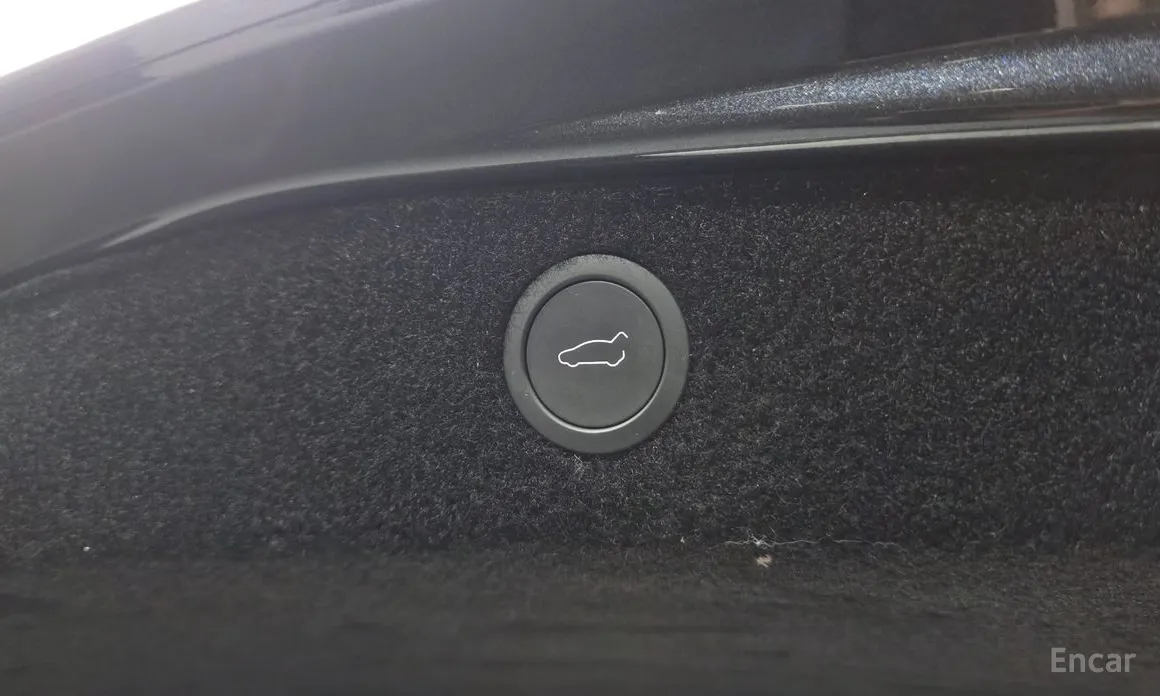 Фото 20 - Tesla Model 3