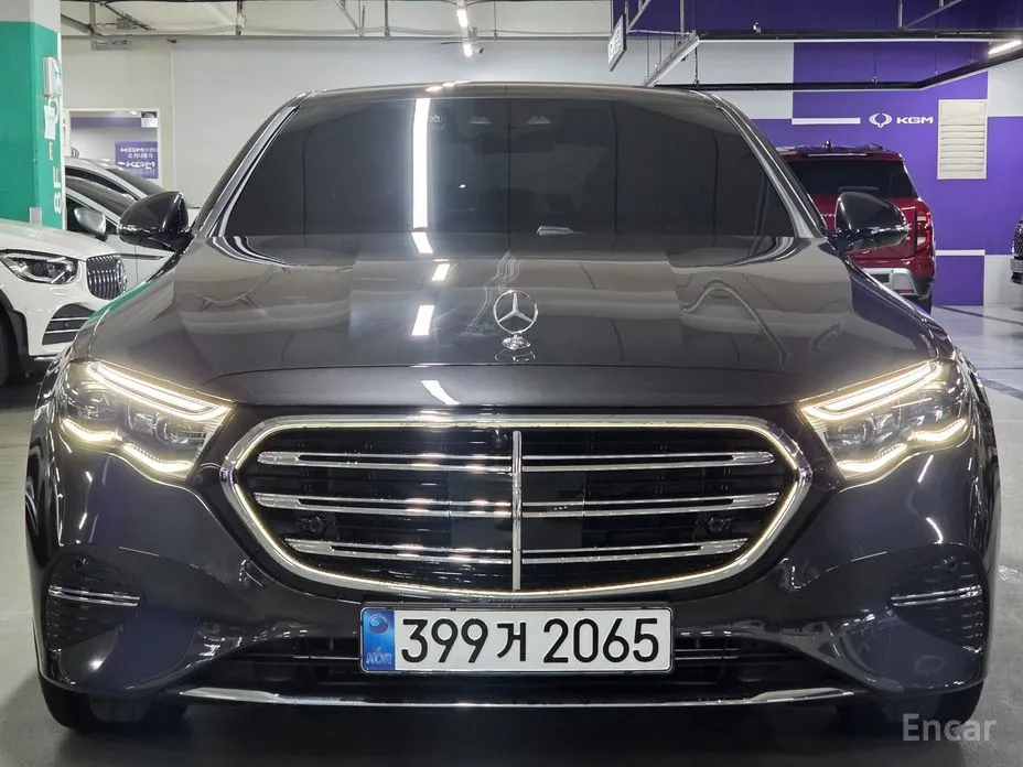 Фото 1 - Mercedes-Benz E-Class