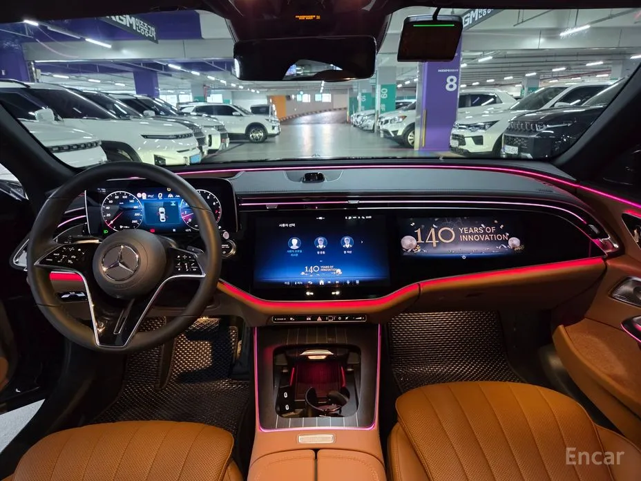 Фото 6 - Mercedes-Benz E-Class