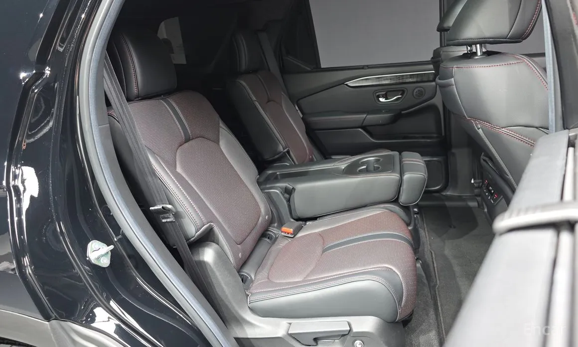 Фото 12 - Honda Pilot