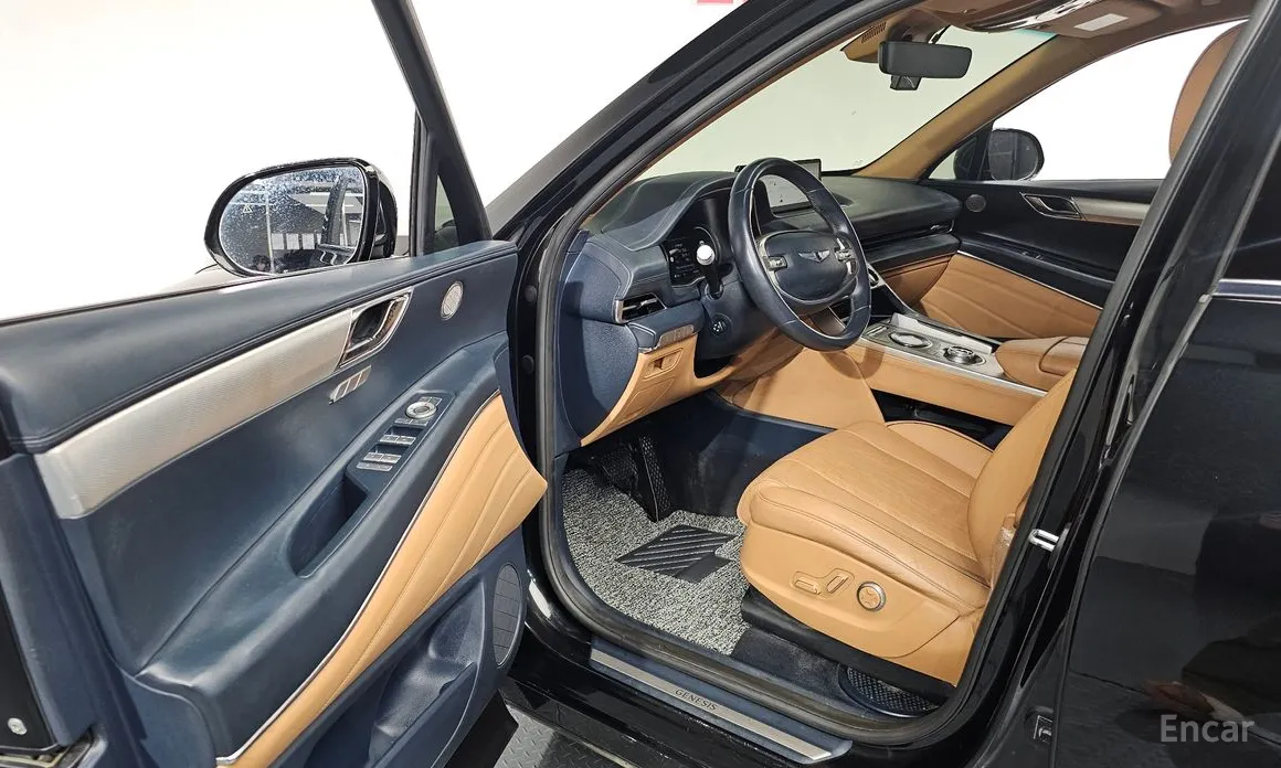 Фото 10 - Genesis GV80