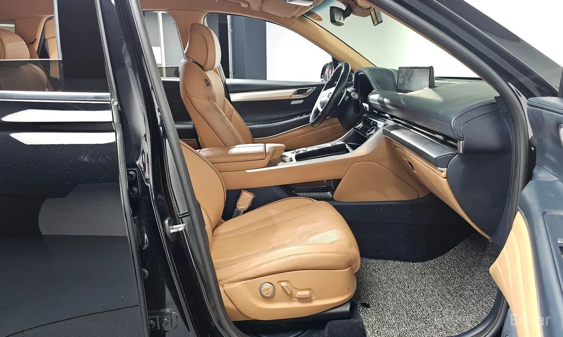 Фото 11 - Genesis GV80