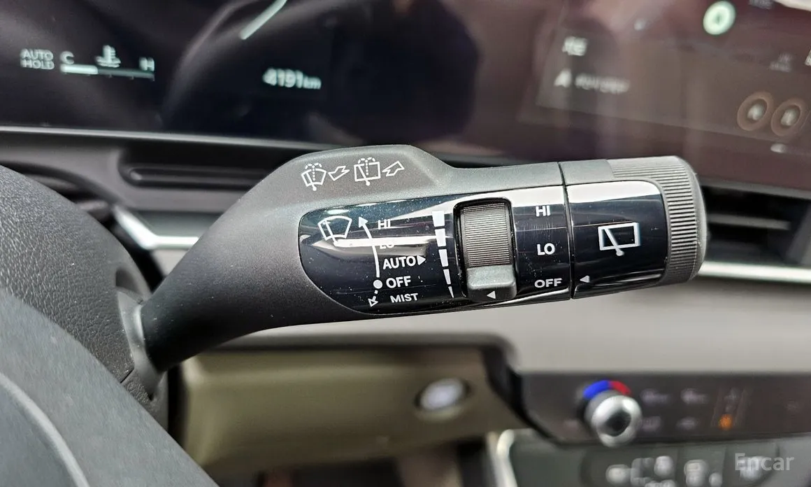 Photo 17 - Kia Carnival