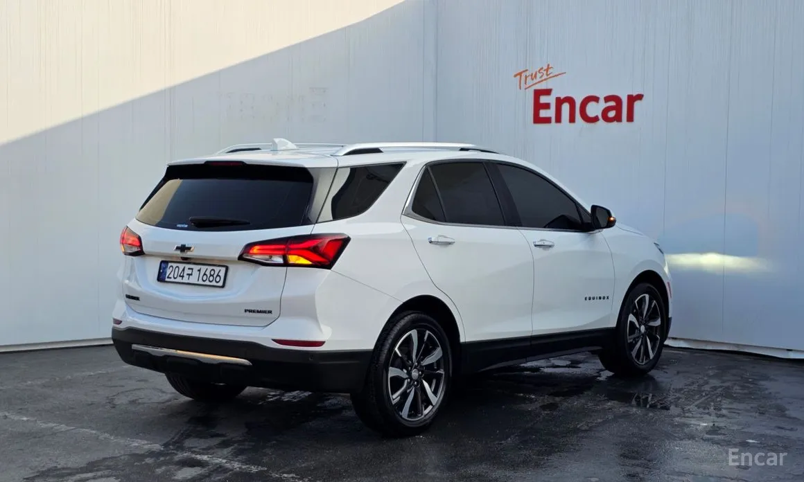 Фото 2 - Chevrolet Equinox