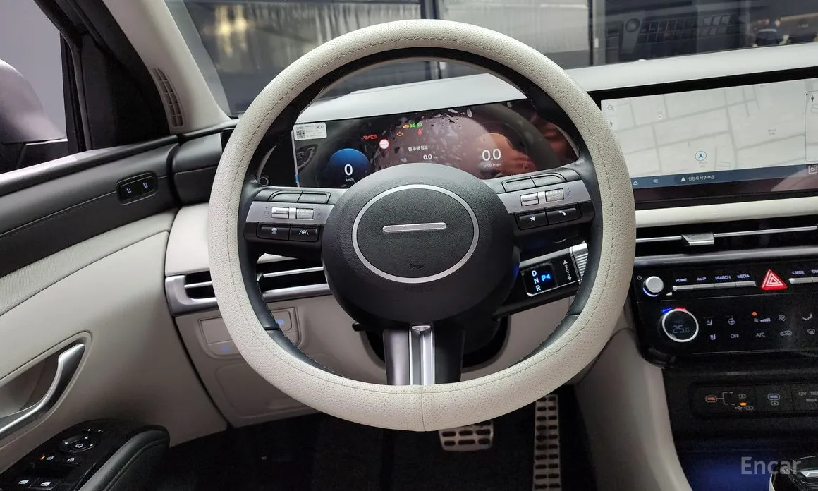 Фото 13 - Hyundai Tucson