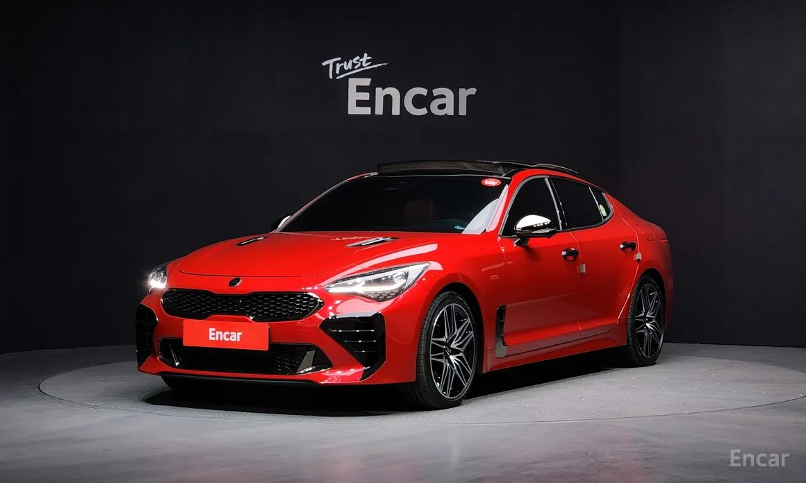 Фото 1 - Kia Stinger