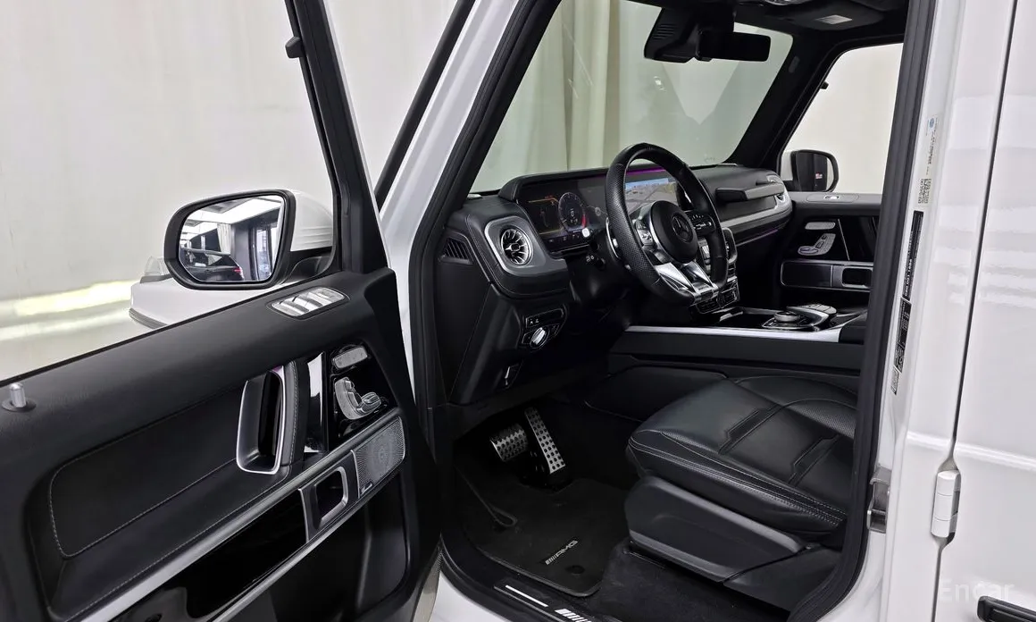 Фото 10 - Mercedes-Benz G-Class