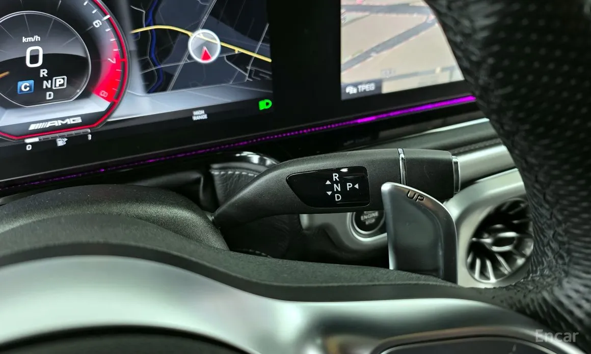 Фото 9 - Mercedes-Benz G-Class