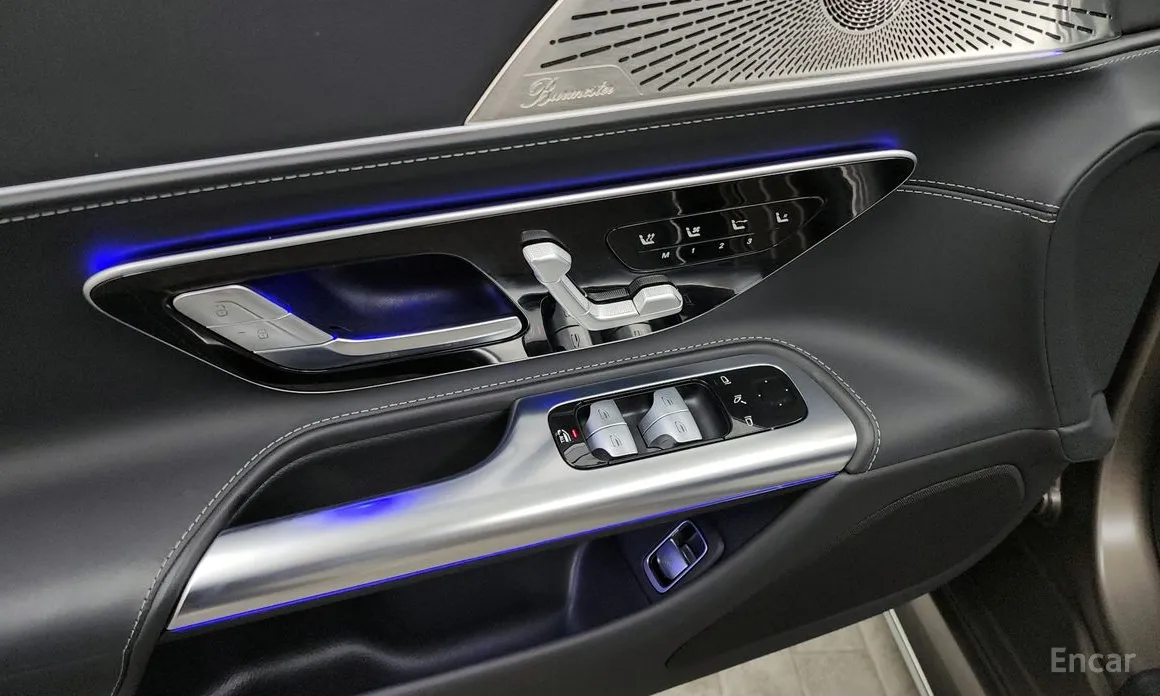 Фото 19 - Mercedes-Benz SL-Class