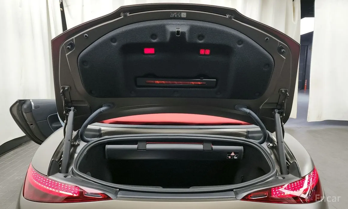 Фото 20 - Mercedes-Benz SL-Class