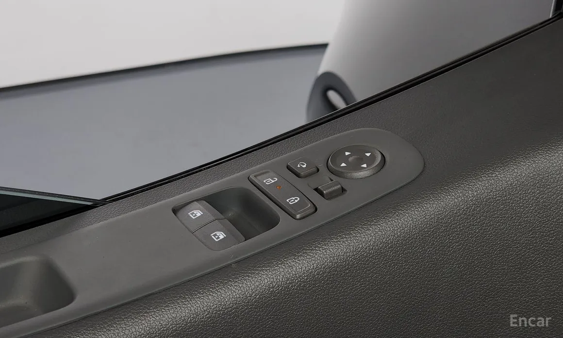 Фото 13 - Hyundai Staria