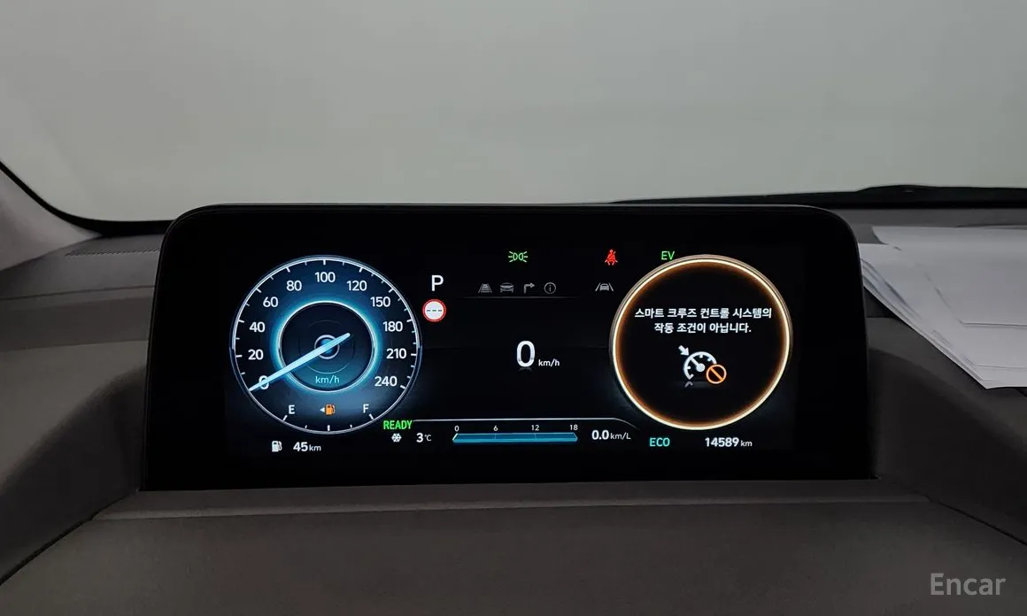 Фото 8 - Hyundai Staria