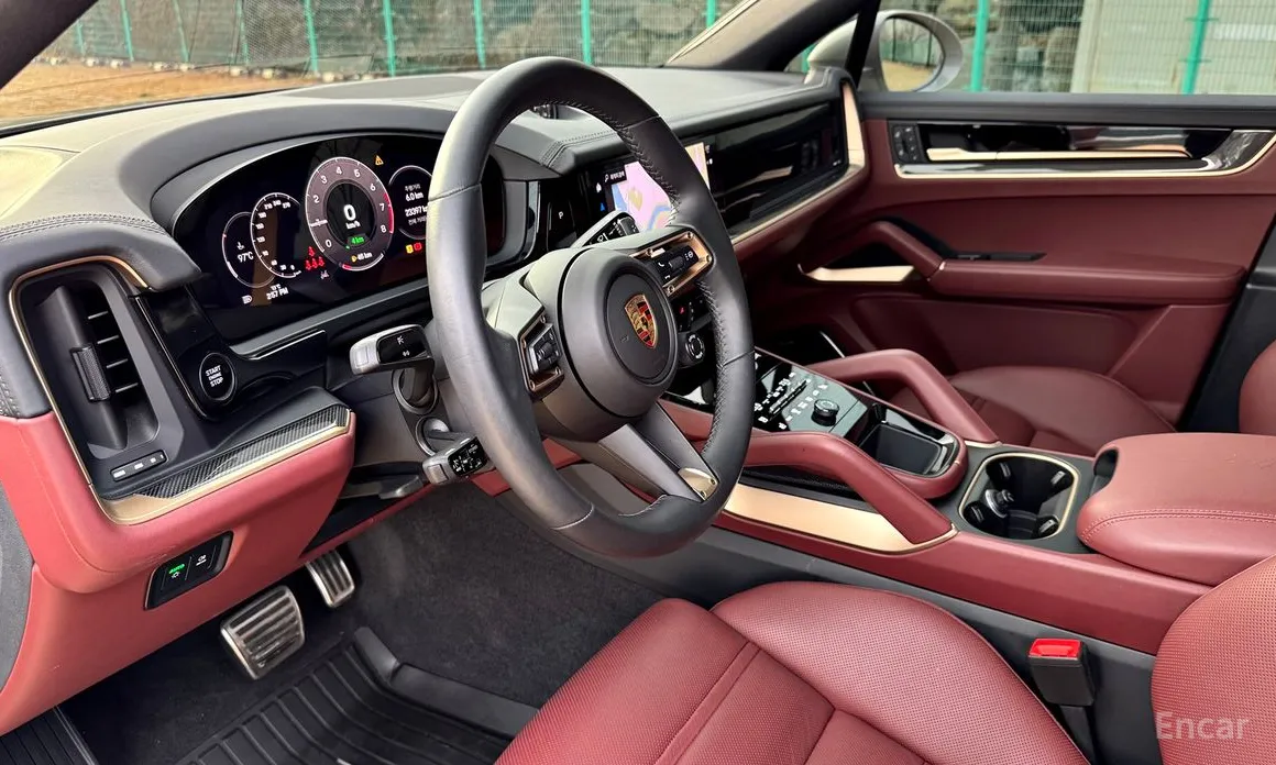 Фото 9 - Porsche Cayenne