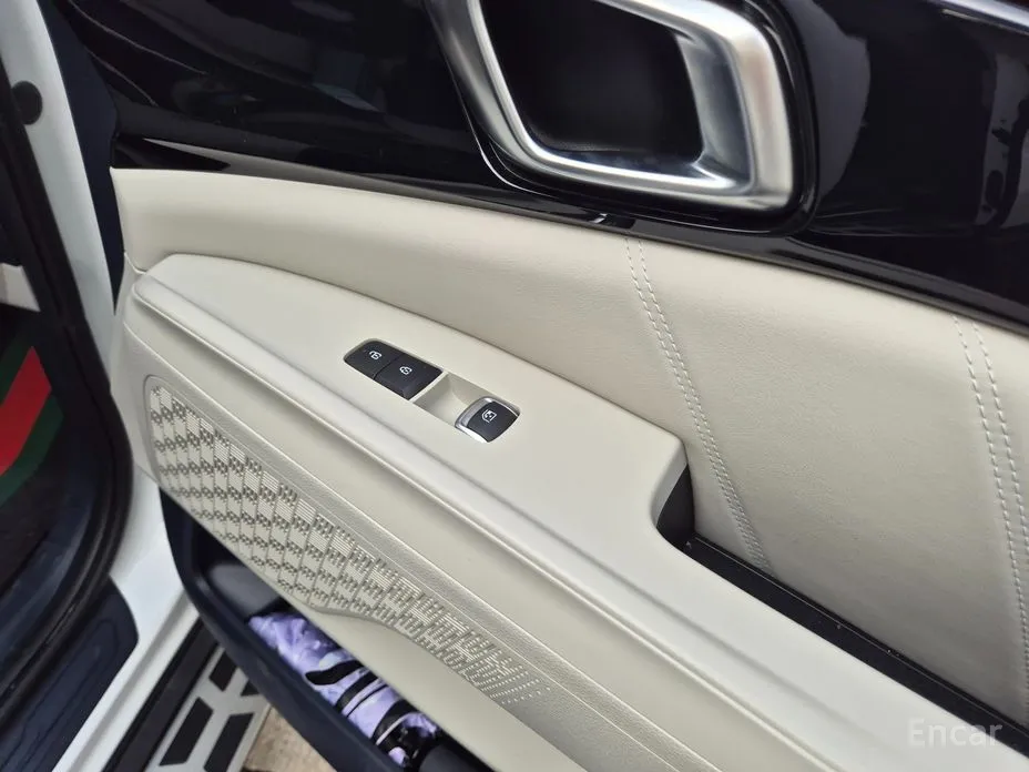 Фото 16 - Kia Carnival