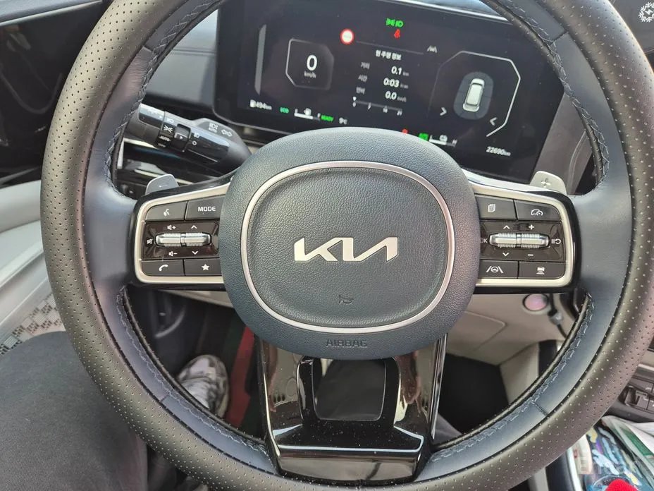 Фото 6 - Kia Carnival