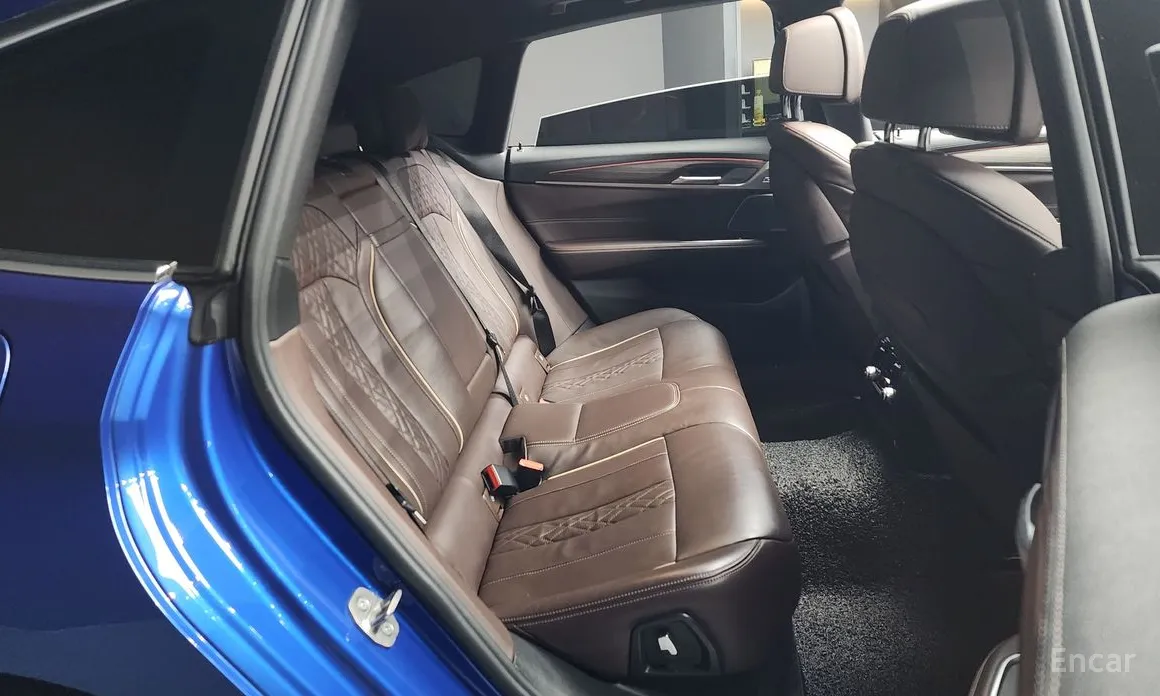 Фото 12 - BMW Gran Turismo