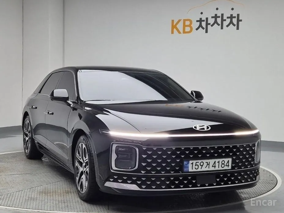 Фото 4 - Hyundai Grandeur