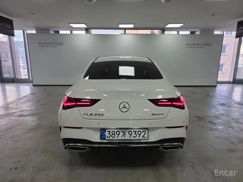 Фото 4 - Mercedes-Benz CLA-Class