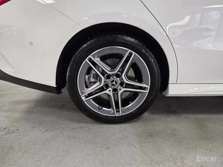 Фото 5 - Mercedes-Benz CLA-Class