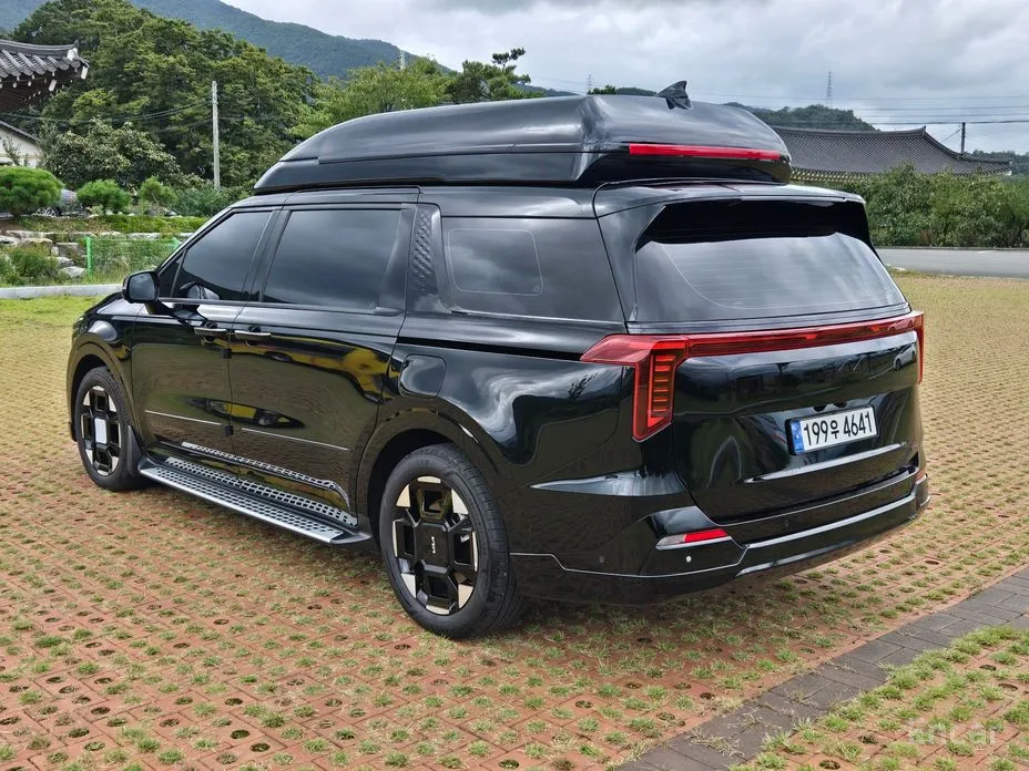 Фото 4 - Kia Carnival