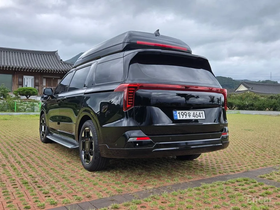 Фото 9 - Kia Carnival