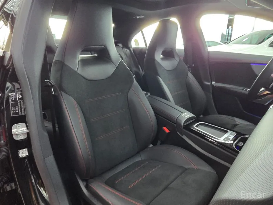 Фото 10 - Mercedes-Benz CLA-Class