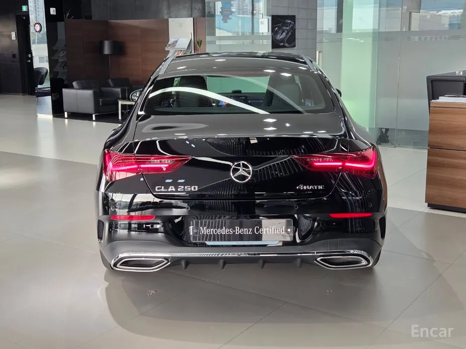 Фото 4 - Mercedes-Benz CLA-Class