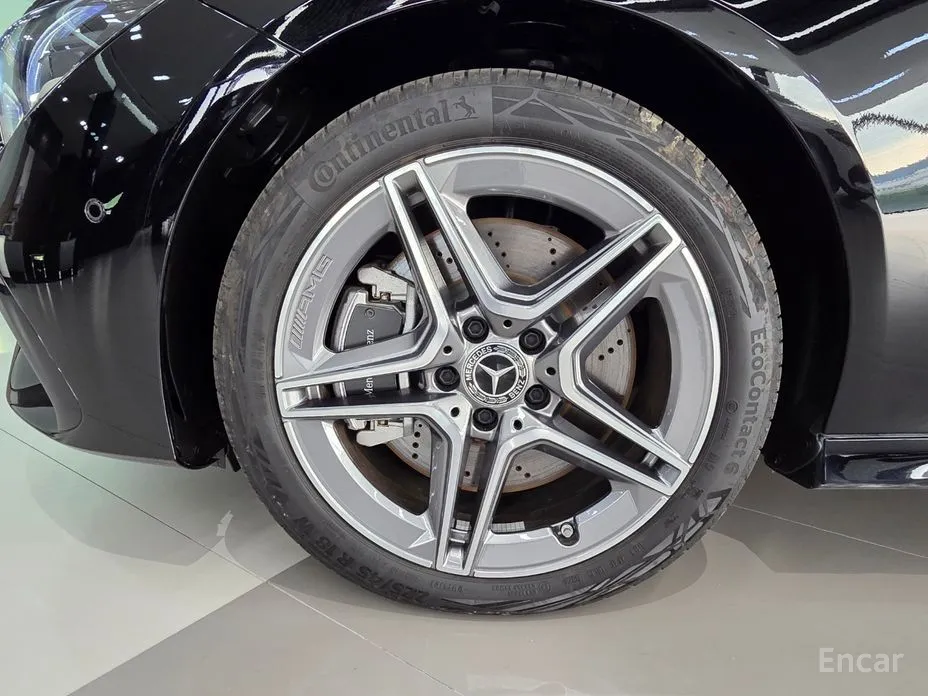 Фото 5 - Mercedes-Benz CLA-Class