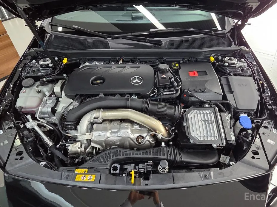 Фото 6 - Mercedes-Benz CLA-Class